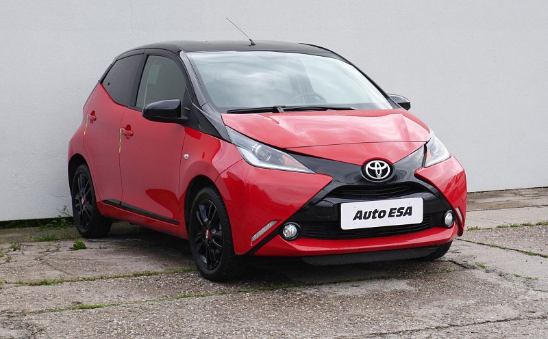 Toyota Aygo 1.0i 