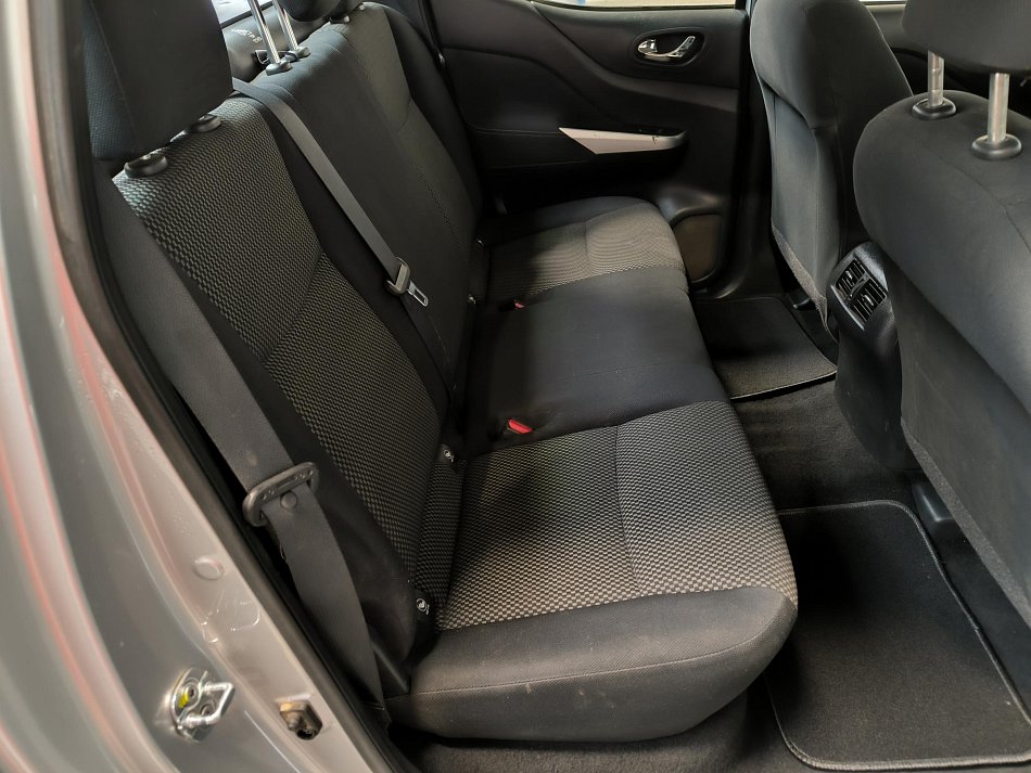 Nissan Navara 2.3dCi  4x4