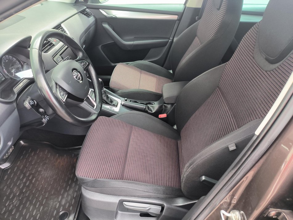 Škoda Octavia III 1.8 TSi Elegance 4x4