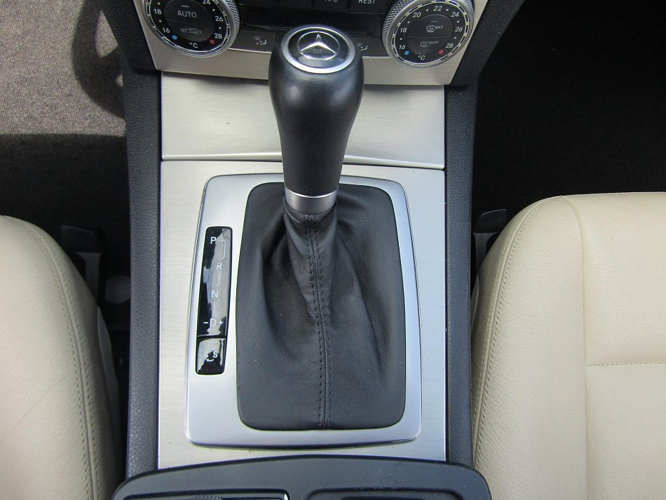 Mercedes-Benz Třída C 3.0 CDi  4MATIC