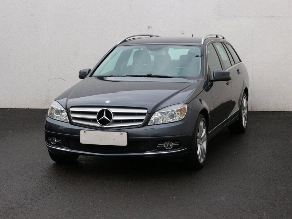 Mercedes-Benz Třída C 3.0 CDi  4Mat