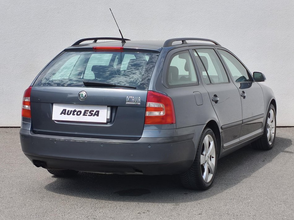 Škoda Octavia II 2.0 Elegance