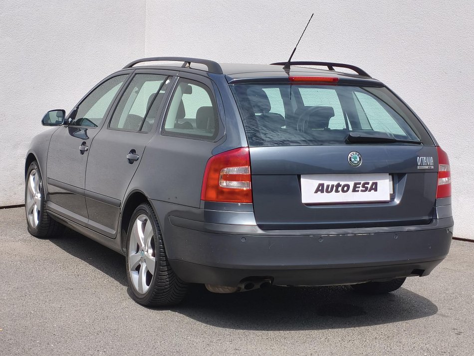 Škoda Octavia II 2.0 Elegance