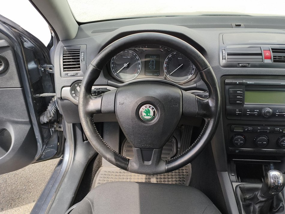 Škoda Octavia II 2.0 Elegance