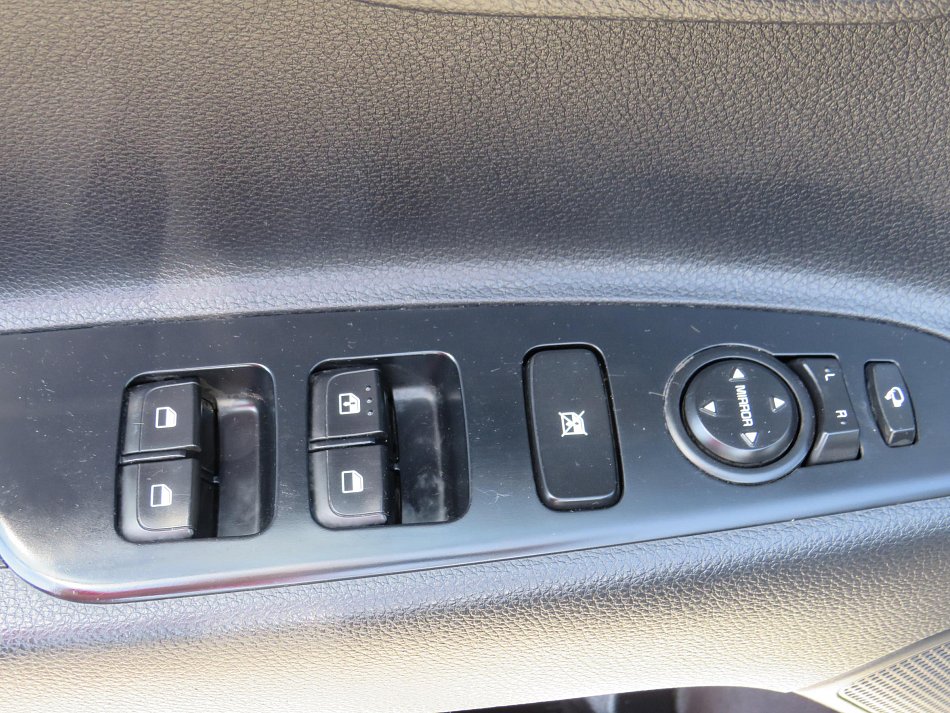 Kia Rio 1.4i 