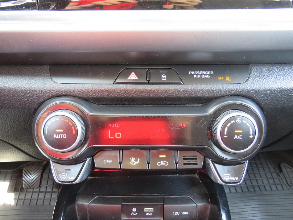 Kia Rio 1.4i 