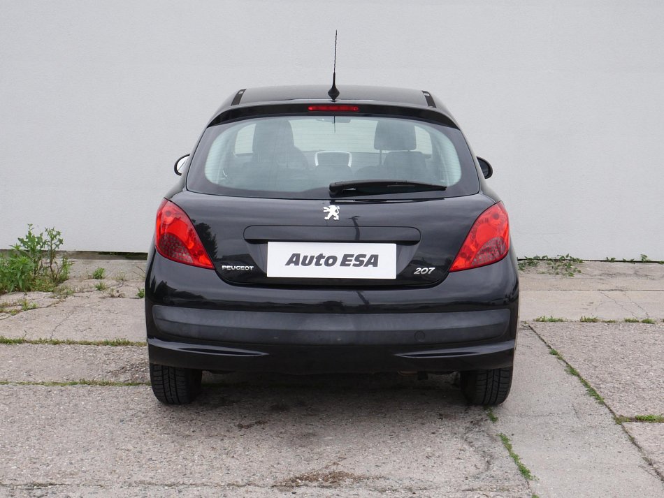 Peugeot 207 1.4i 