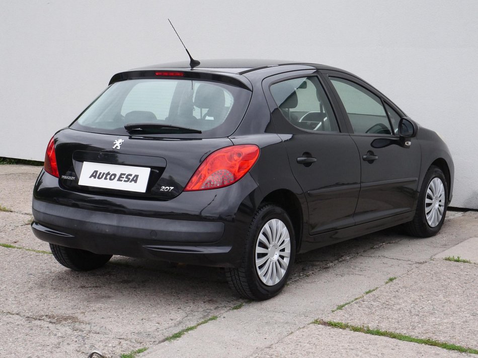 Peugeot 207 1.4i 