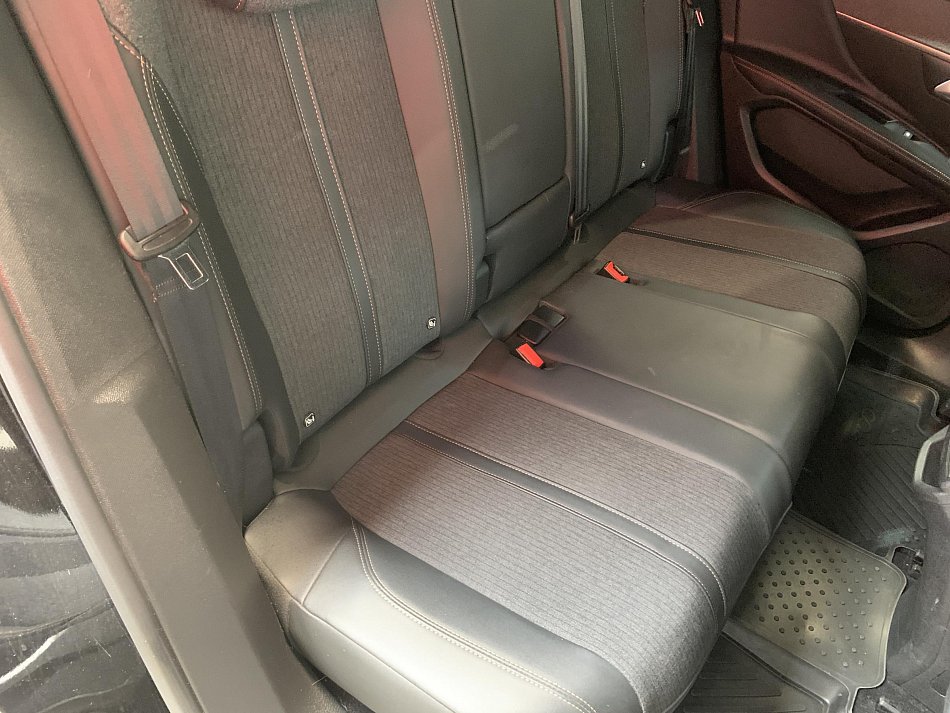 Peugeot 3008 1.6 TCe GT Line
