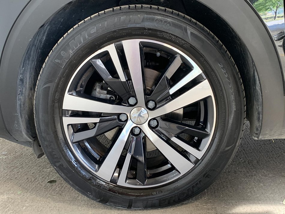 Peugeot 3008 1.6 TCe GT Line