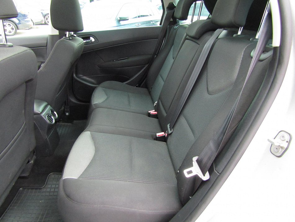 Peugeot 308 1.6 HDi  SW