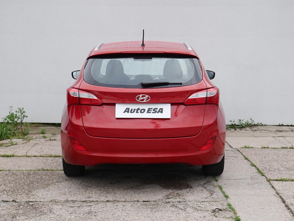 Hyundai I30 1.6 i 