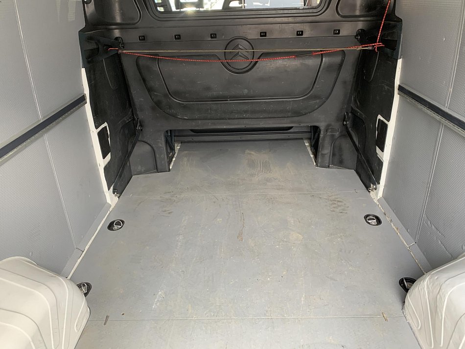 Citroën Jumper 2.0HDi  L3H2 6míst
