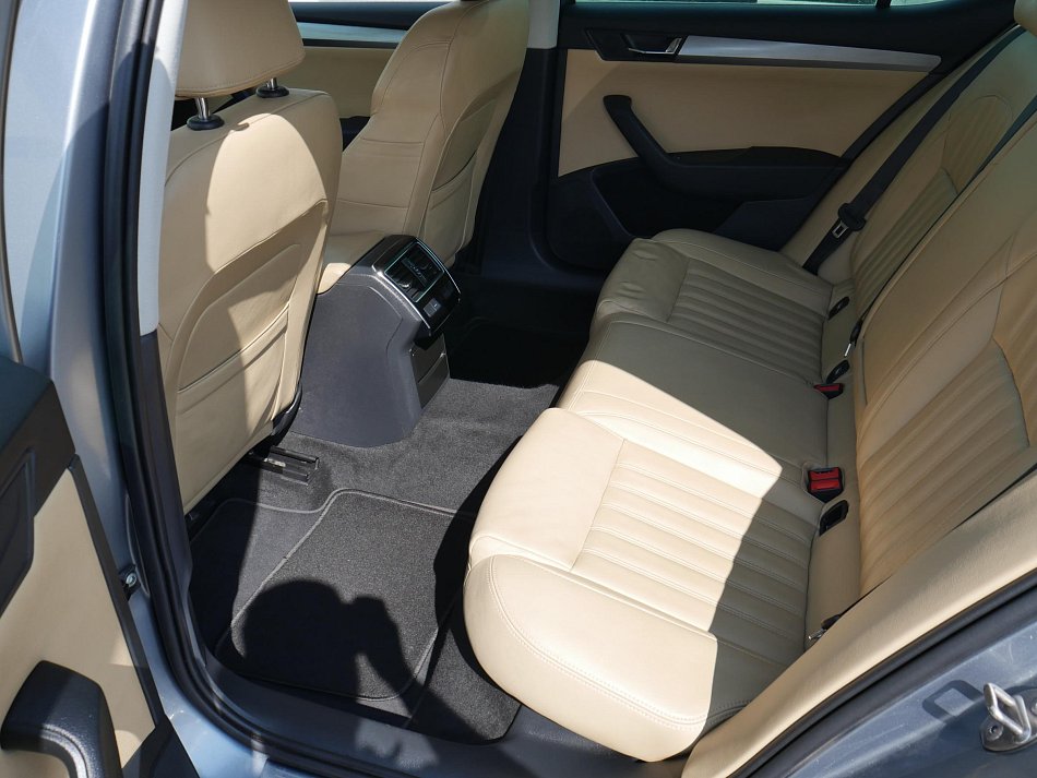 Škoda Superb III 1.6 TDi Style