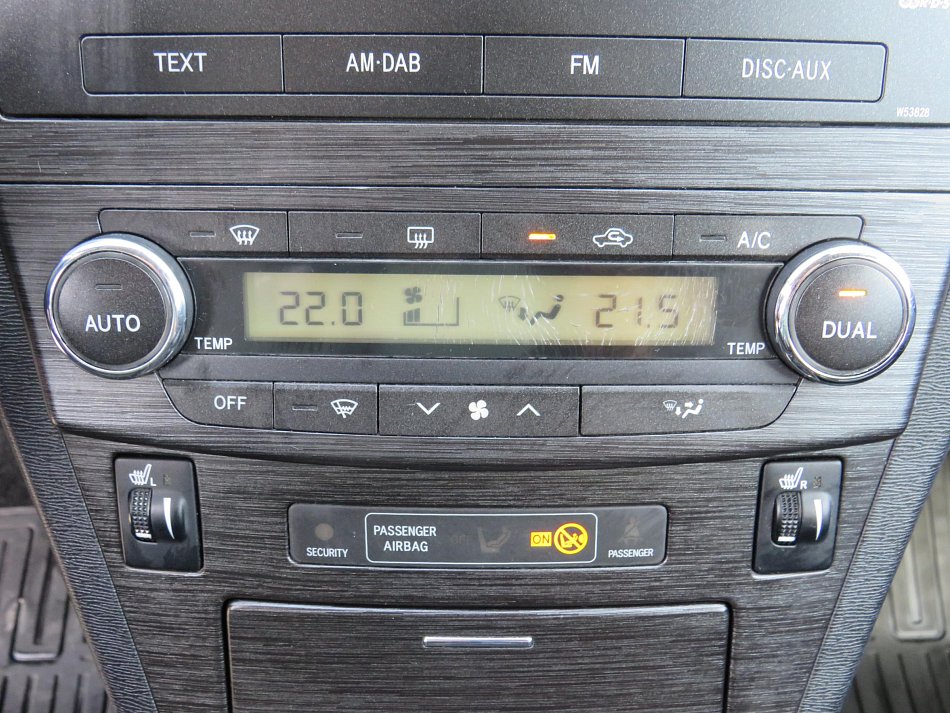 Toyota Avensis 2.0D-4D 
