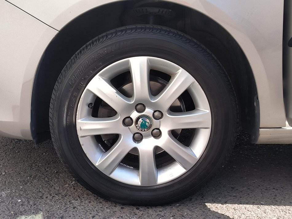 Škoda Roomster 1.2 TSI 