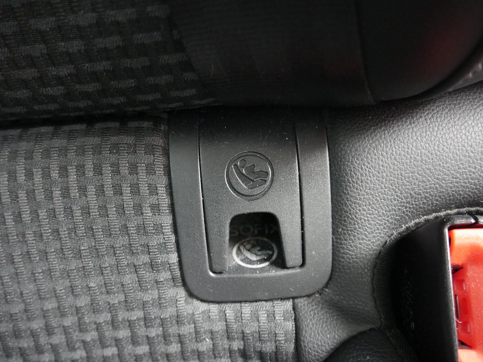 Volkswagen Golf 2.0 TDi 