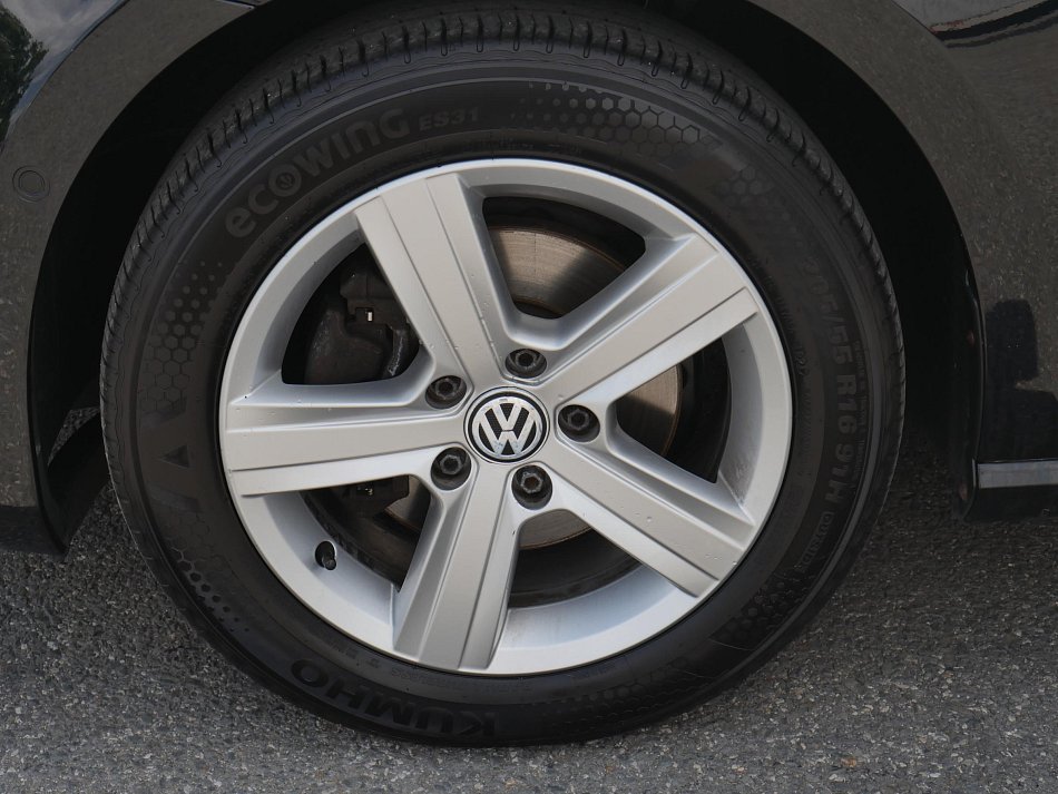 Volkswagen Golf 2.0 TDi 