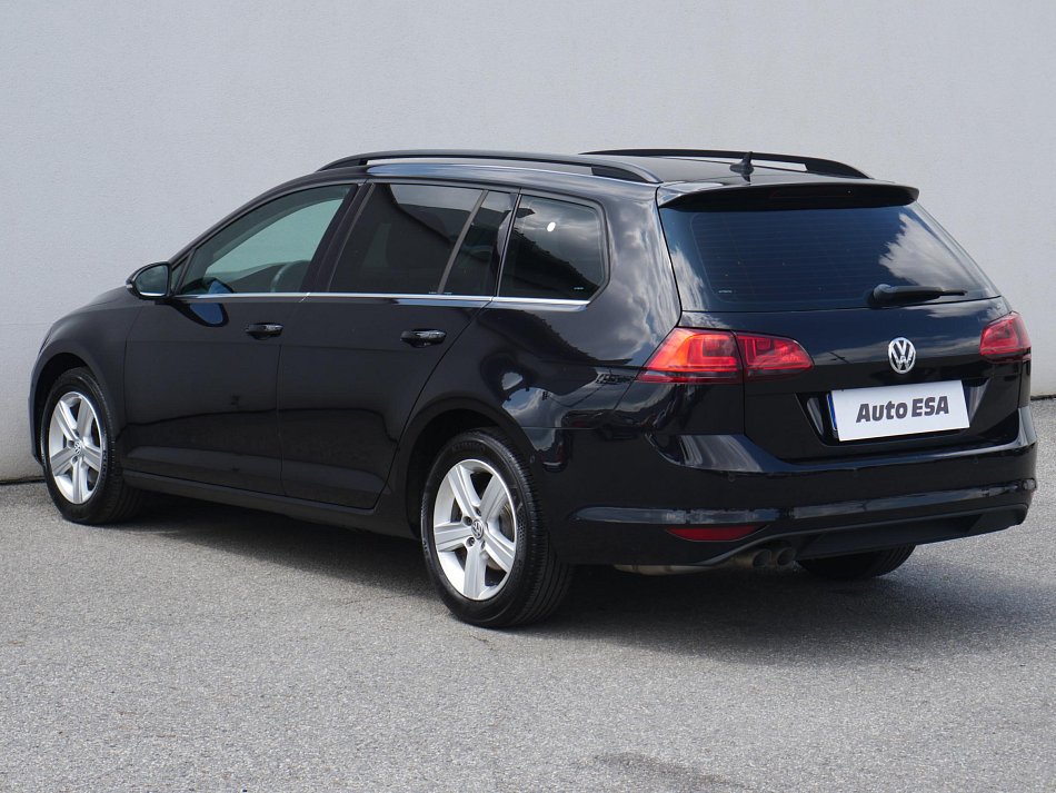 Volkswagen Golf 2.0 TDi 