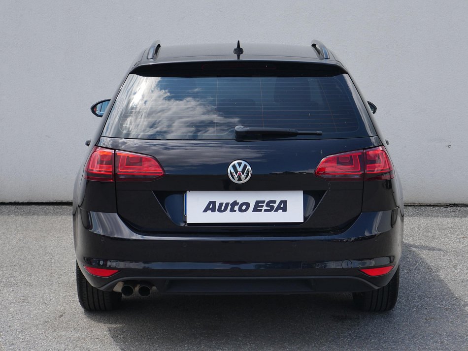 Volkswagen Golf 2.0 TDi 