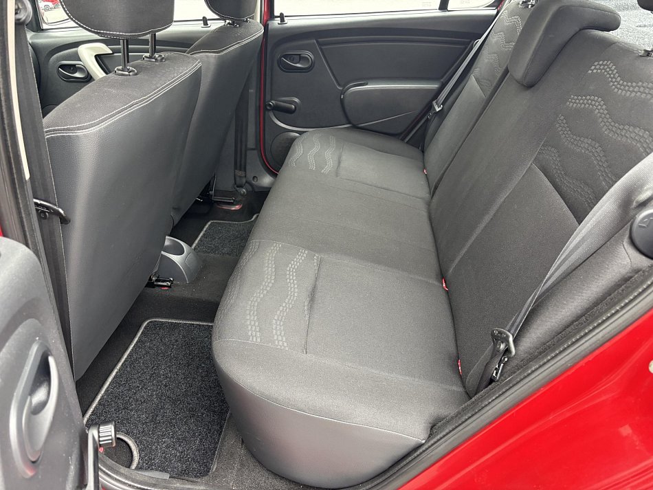 Dacia Sandero 1.6 i Stepway