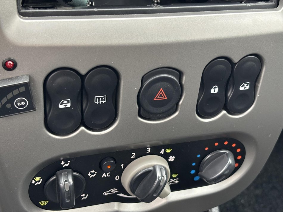 Dacia Sandero 1.6 i Stepway