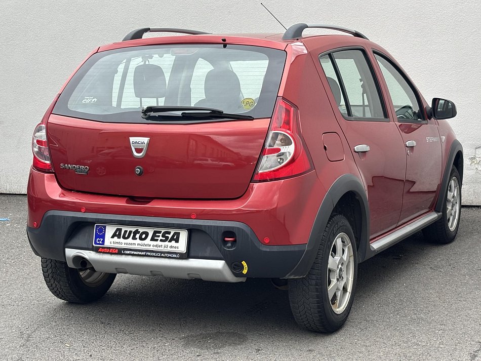 Dacia Sandero 1.6 i Stepway