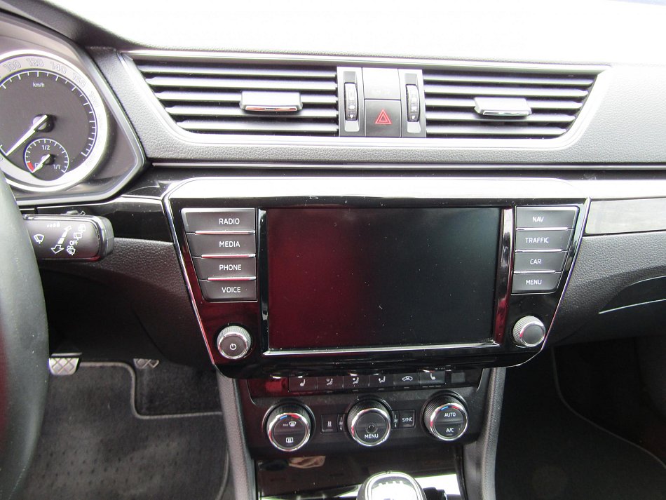 Škoda Superb III 2.0 TDi L&K