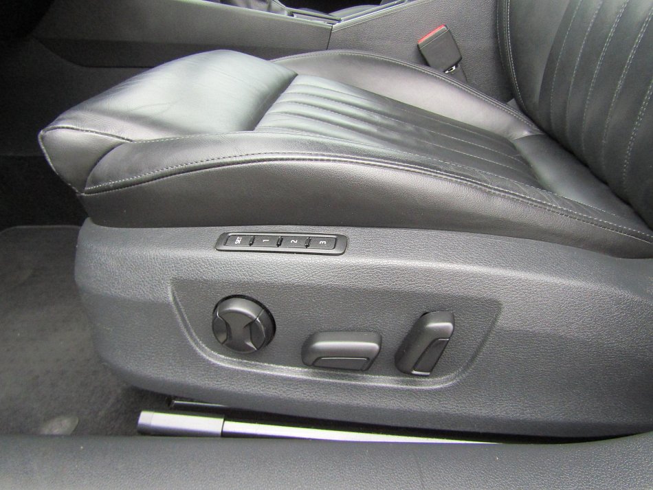 Škoda Superb III 2.0 TDi L&K