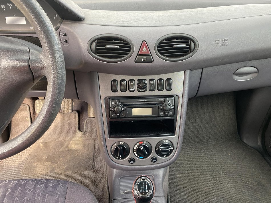 Mercedes-Benz Třída A 1.4 i 