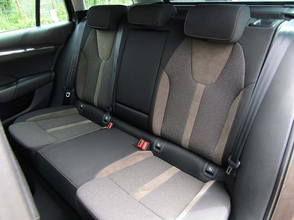 Škoda Octavia IV 2.0 TDi Scout 4x4