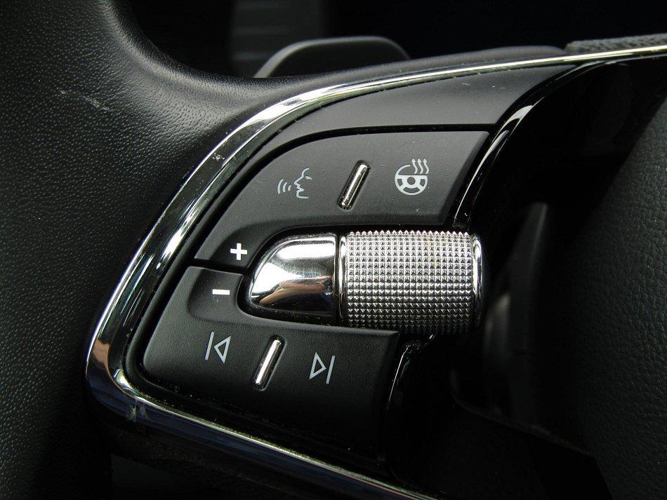 Škoda Octavia IV 2.0 TDi Scout 4x4