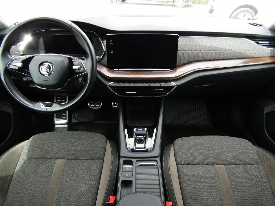 Škoda Octavia IV 2.0 TDi Scout 4x4