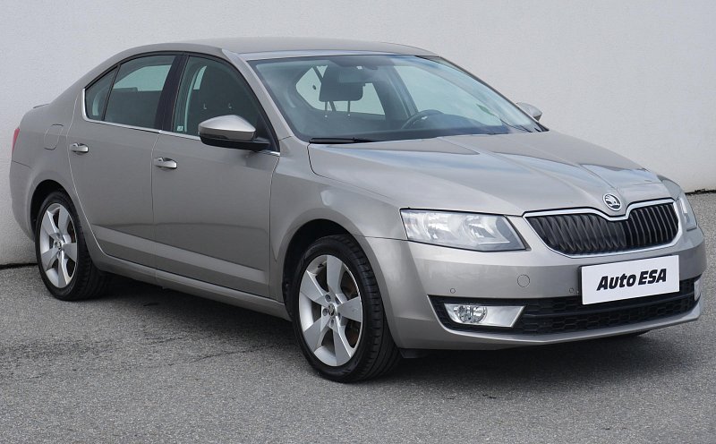 Škoda Octavia III 1.8 TSi Elegance