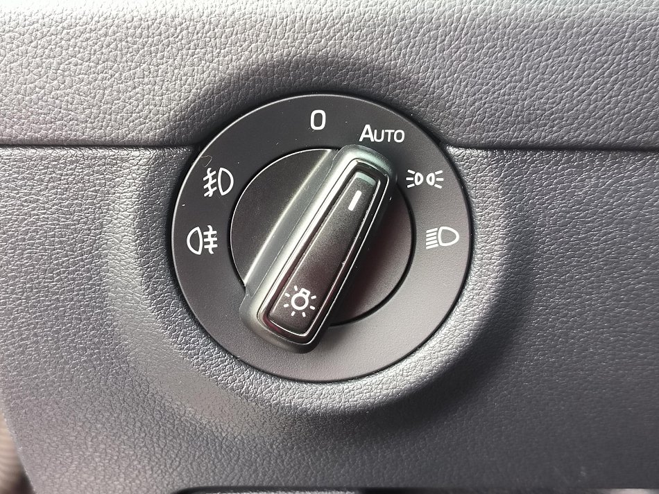 Škoda Octavia III 1.6 TDi Elegance