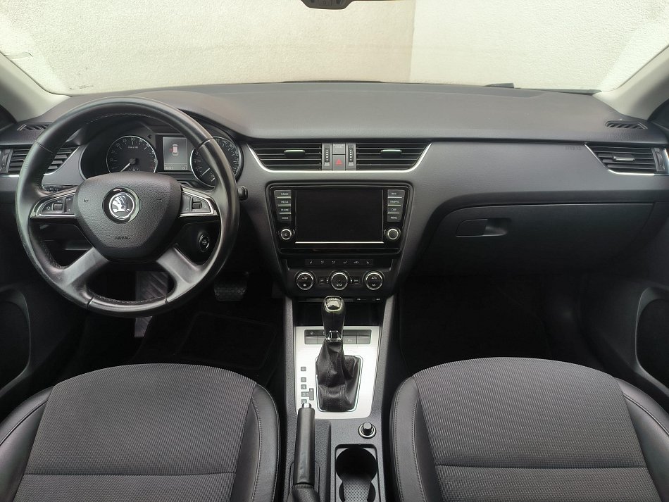 Škoda Octavia III 1.6 TDi Elegance