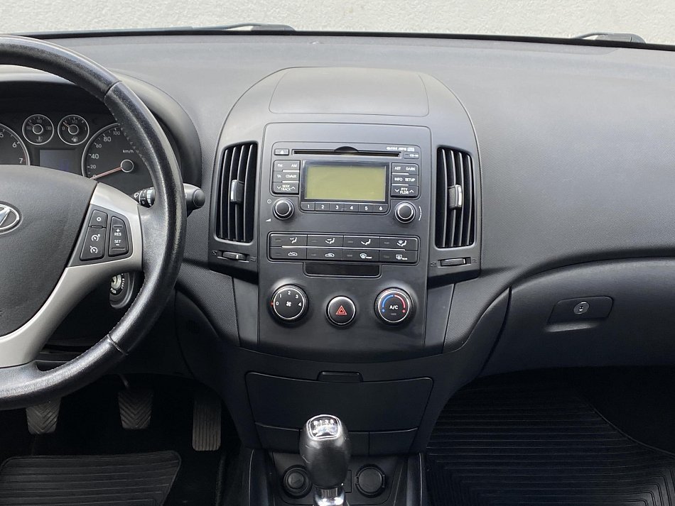 Hyundai I30 1.4 16V 