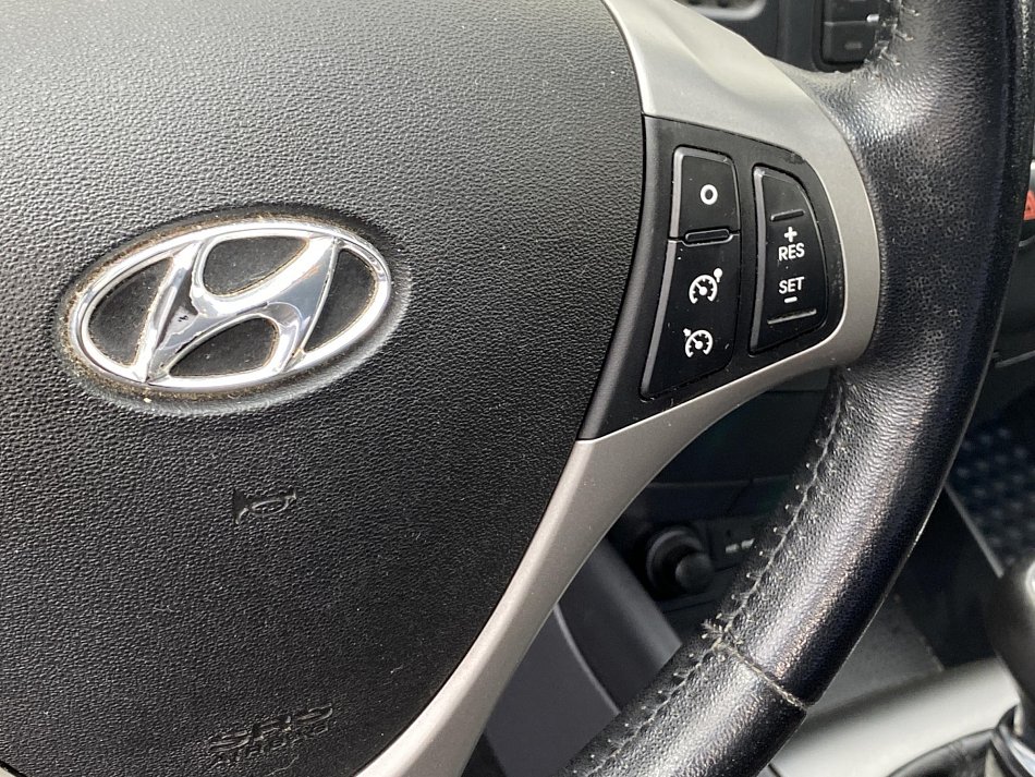 Hyundai I30 1.4 16V 