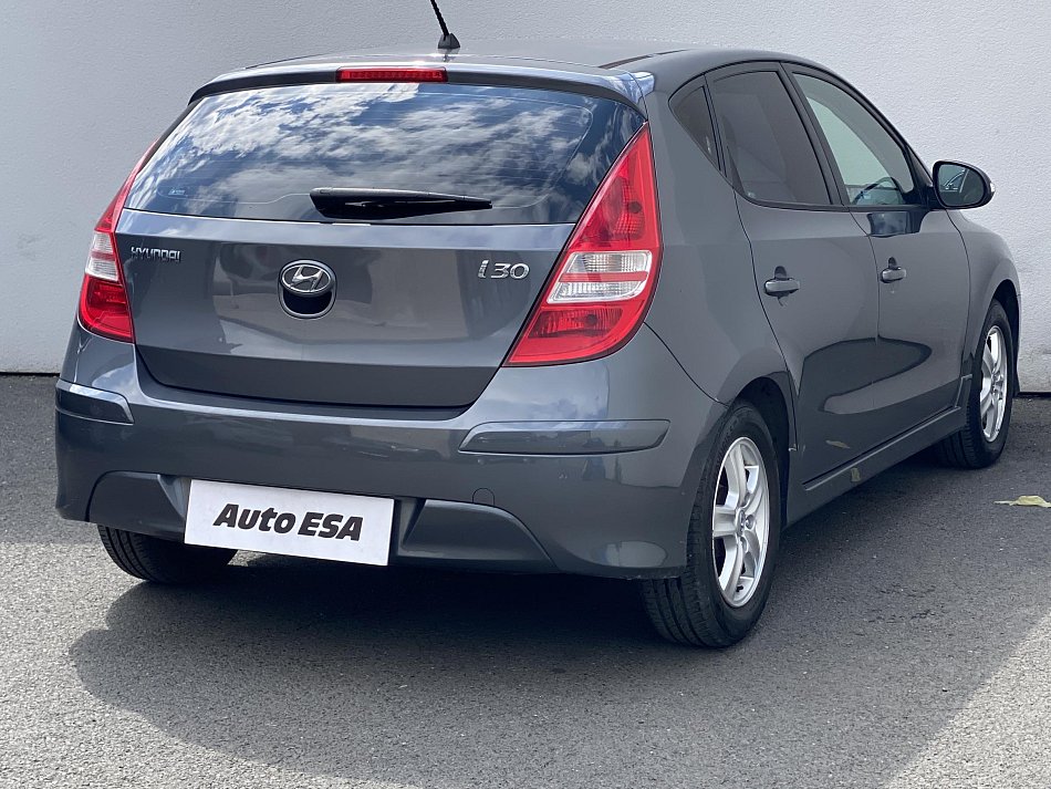 Hyundai I30 1.4 16V 