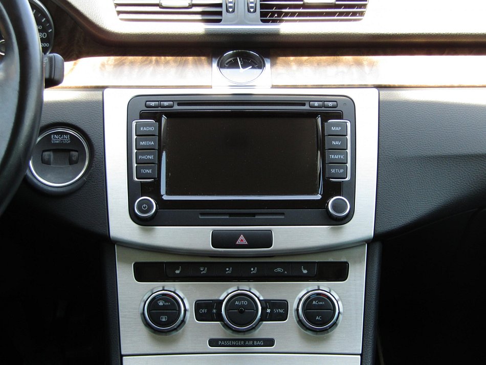 Volkswagen Passat 2.0 TDi 