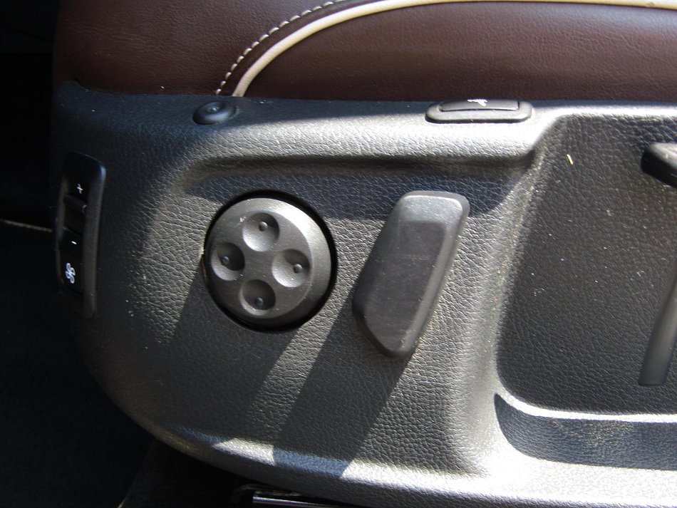 Volkswagen Passat 2.0 TDi 