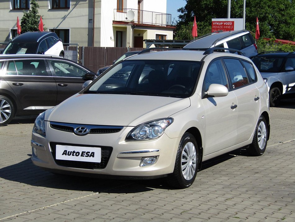 Hyundai I30 1.4 i  16V 
