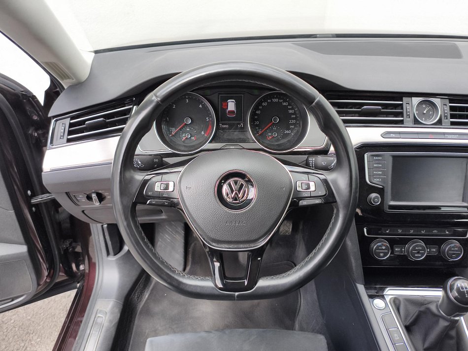 Volkswagen Passat 2.0 TDi Highline