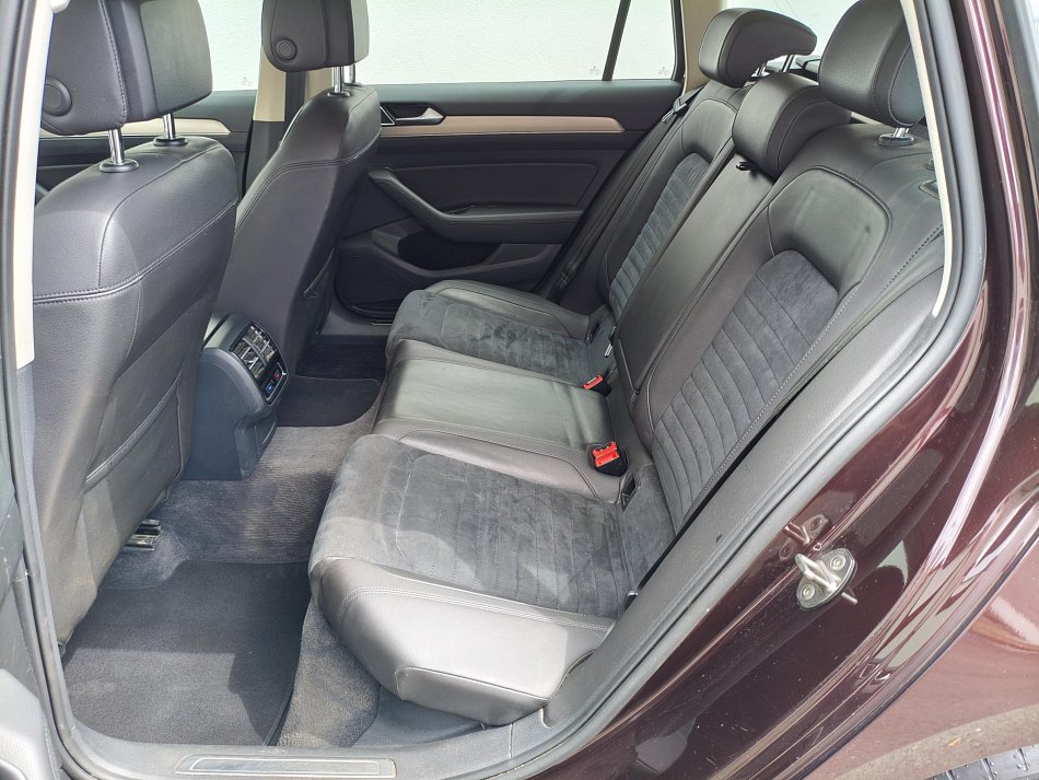 Volkswagen Passat 2.0 TDi Highline