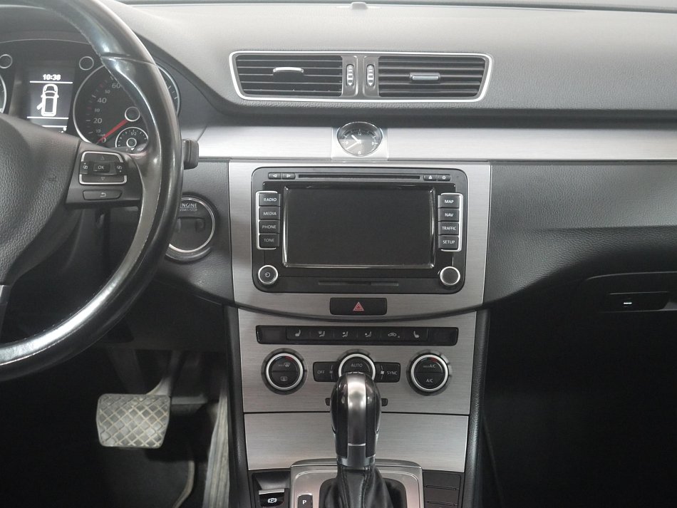 Volkswagen Passat 2.0TDi 