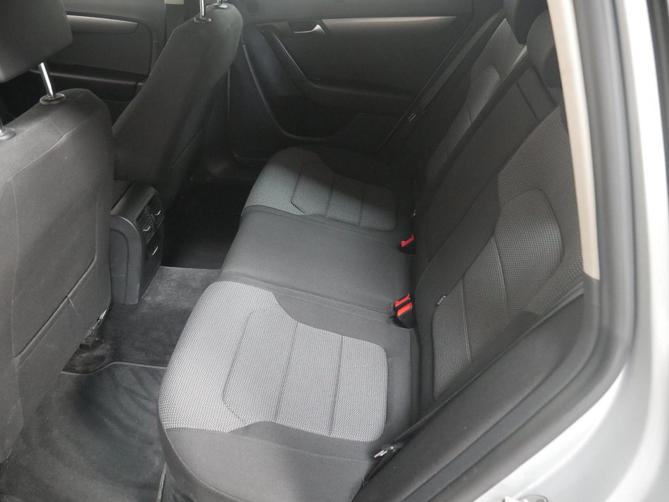 Volkswagen Passat 2.0TDi 