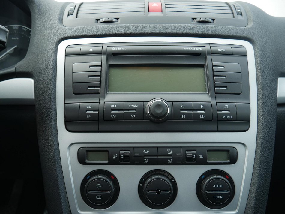 Škoda Octavia II 2.0 TDi Scout 4x4