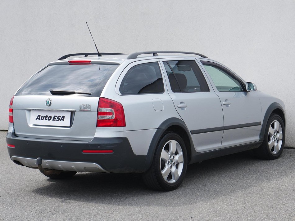 Škoda Octavia II 2.0 TDi Scout 4x4