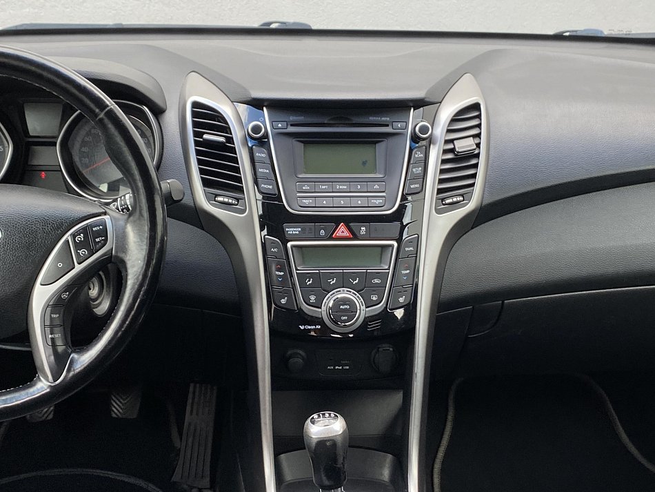 Hyundai I30 1.6 CRDi 