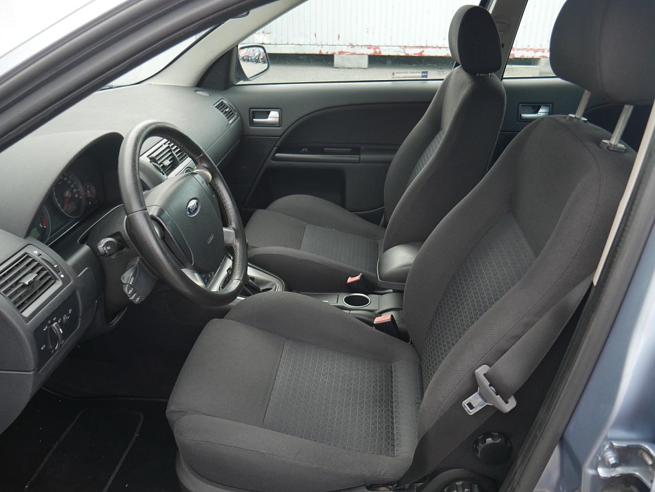 Ford Mondeo 2.2TDCi 